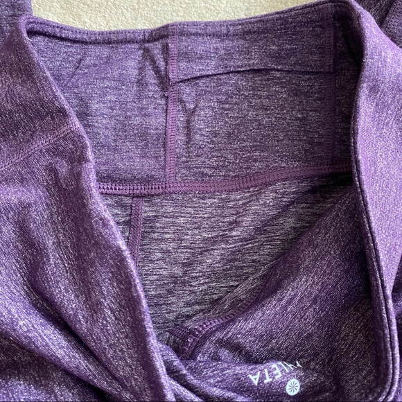 EUC Athleta Crops - Picture 4 of 6